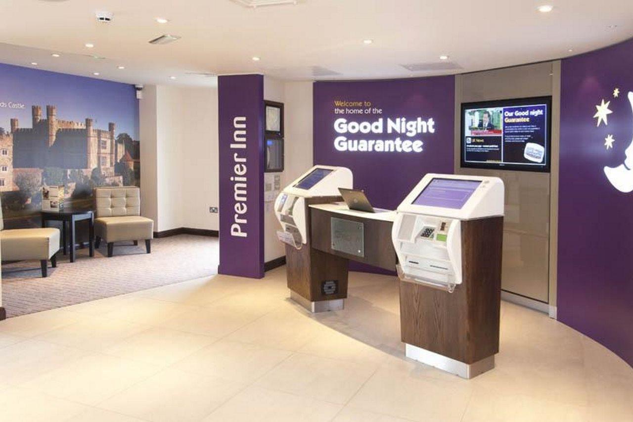 Premier Inn Maidstone Town Centre Exterior photo